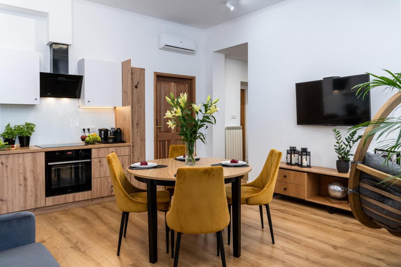 Beautiful Cracow Apartments By Cozyplace Cracóvia Exterior foto