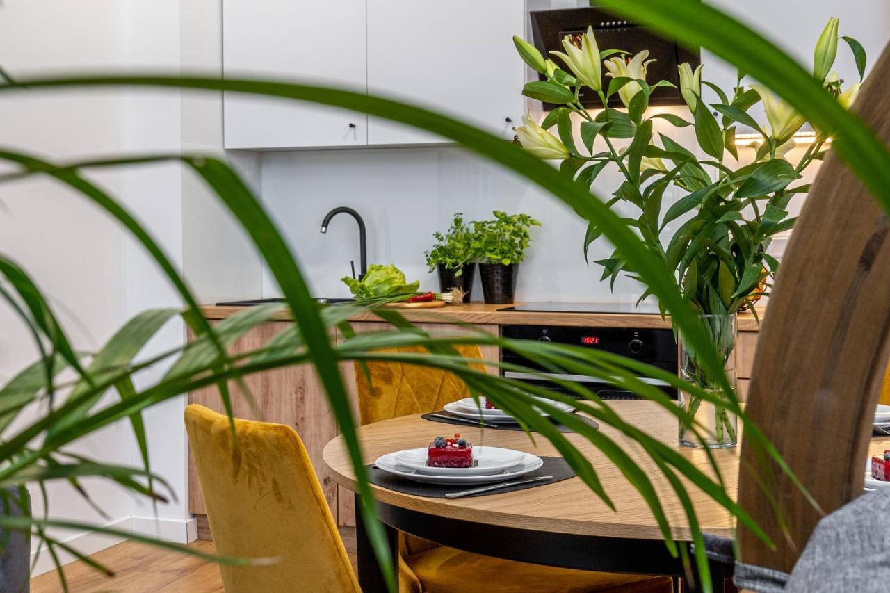 Beautiful Cracow Apartments By Cozyplace Cracóvia Exterior foto
