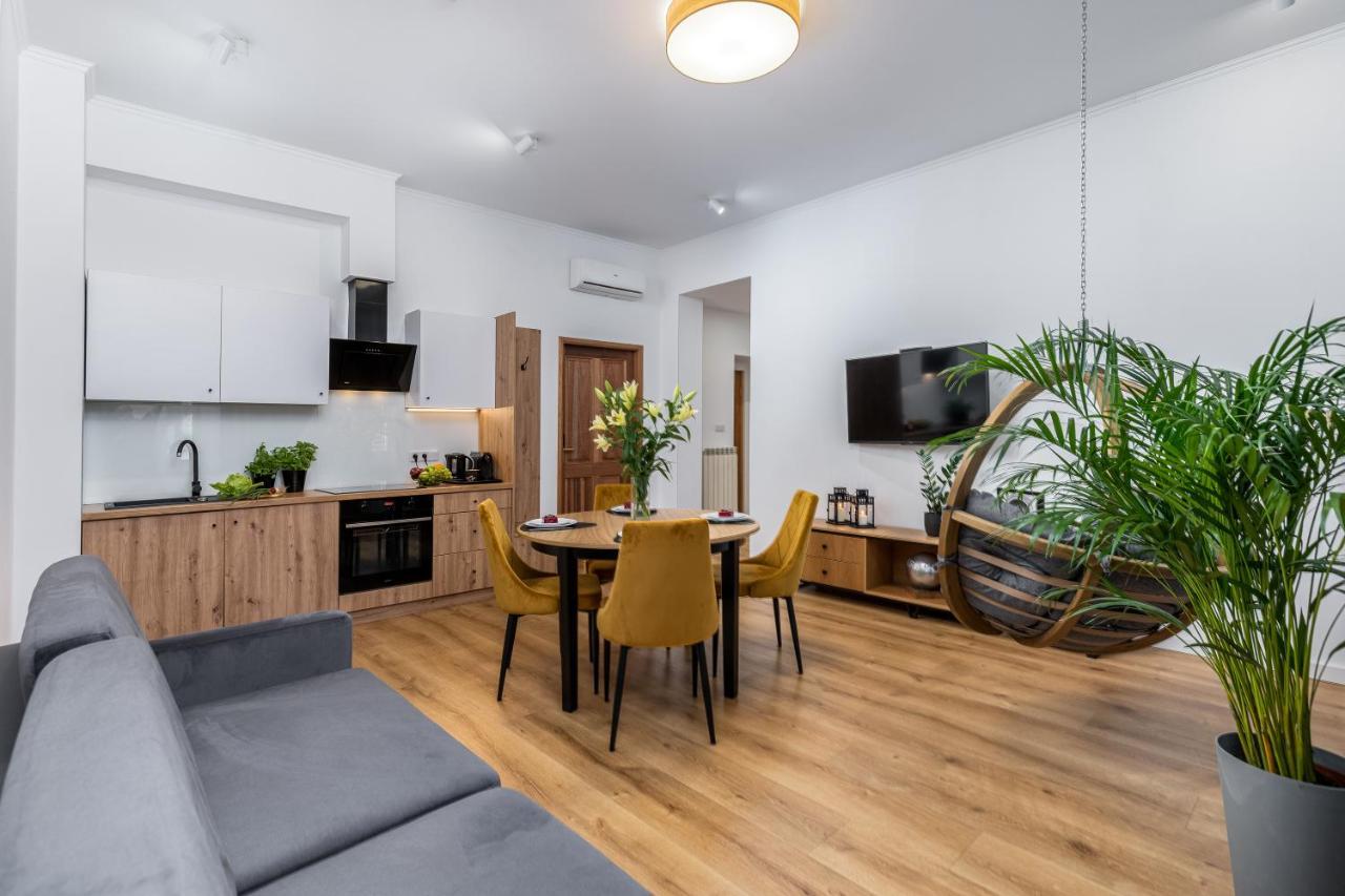 Beautiful Cracow Apartments By Cozyplace Cracóvia Exterior foto