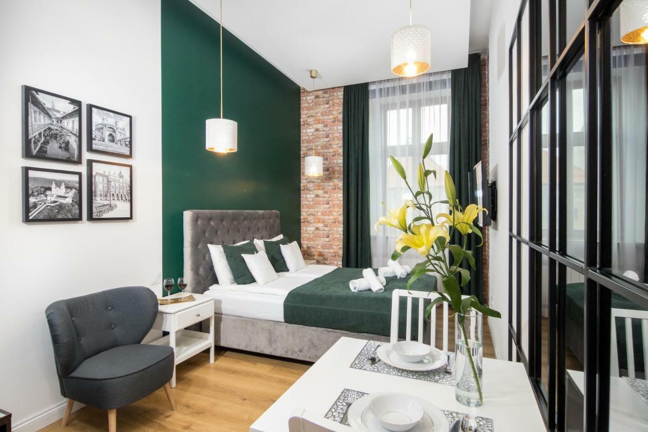 Beautiful Cracow Apartments By Cozyplace Cracóvia Exterior foto