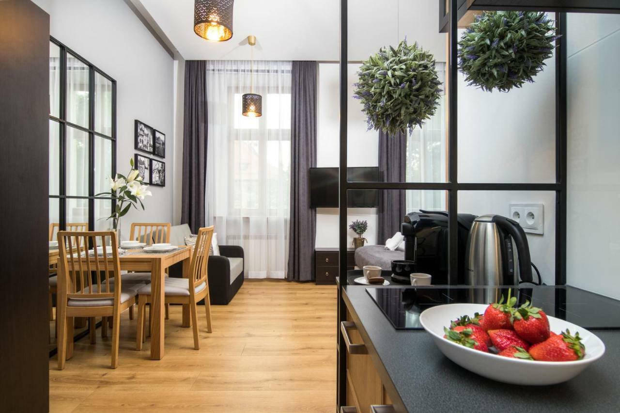 Beautiful Cracow Apartments By Cozyplace Cracóvia Exterior foto